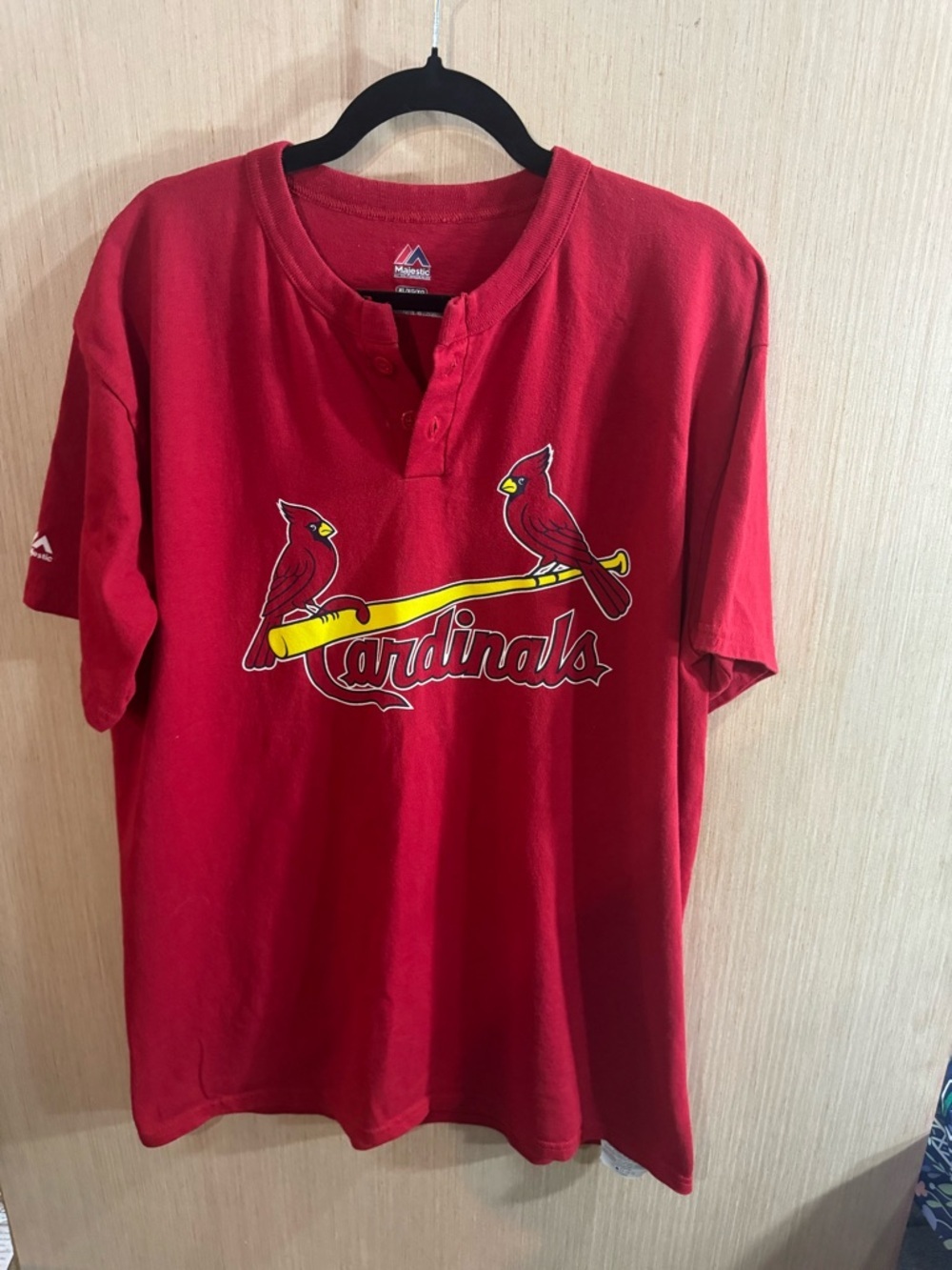 Majestic Red St. Louis Cardinals Short Sleeve Shirt with Yellow Bat Logo Size XL